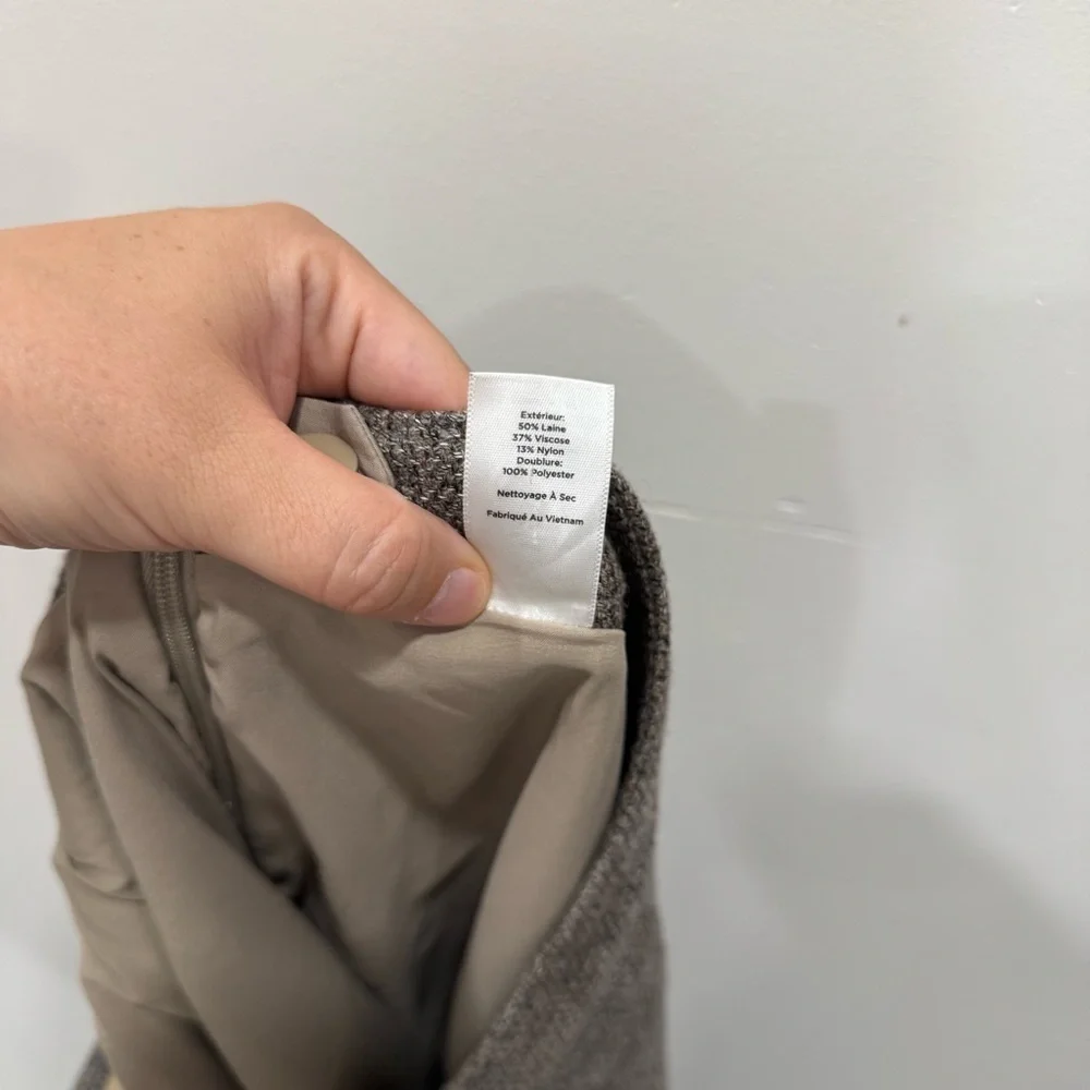 Talbots Italian Wool Blend Tapered Ankle Pants Tan Size 8 - Picture 9 of 9